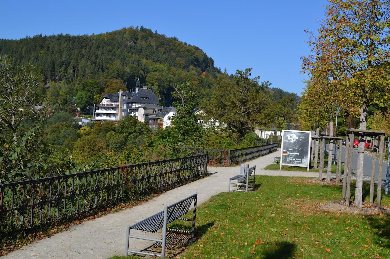 Hotel Weisser Hirsch Schwarzburg Екстер'єр фото